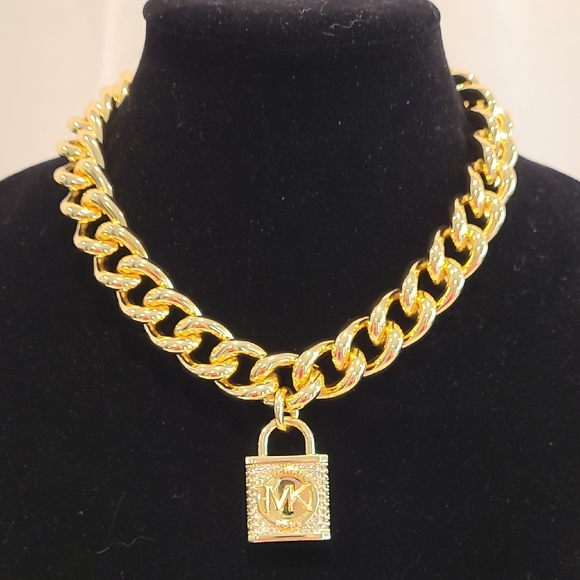 Michael Kors Hamilton Locket Gold Necklace - Picture 1 of 6